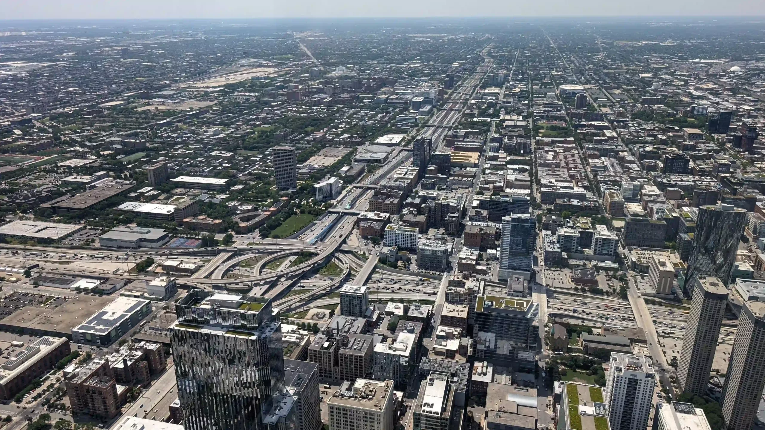 Top 10 Tips for Choosing the Best Chicago Mover